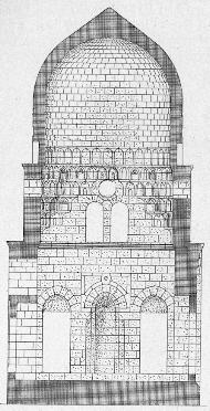 Fig. 49. - Tombe du Karafah. (Coupe montrant l'encorbellement de la coupole.)