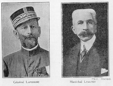 A gauche: Gnral LAPERRINE,  droite: Marchal LYAUTEY