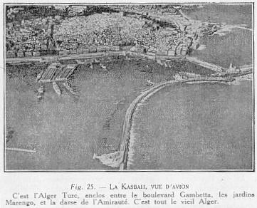 Fig. 25 - LA KASBAH. VUE D'AVION